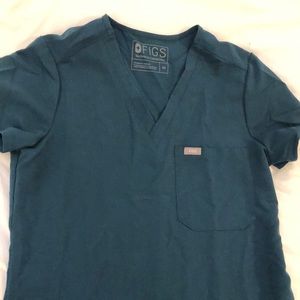 Figs Catarina one pocket top- Caribbean blue